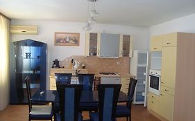 Lotusz Apartments In Nyiregyhaza